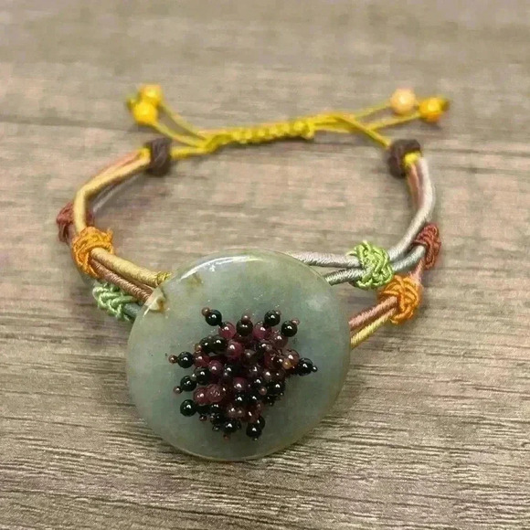 Vintage Beaded Flower Green Jade Stone with Braided Accents Buckle Bracelet - Picture 5 of 5